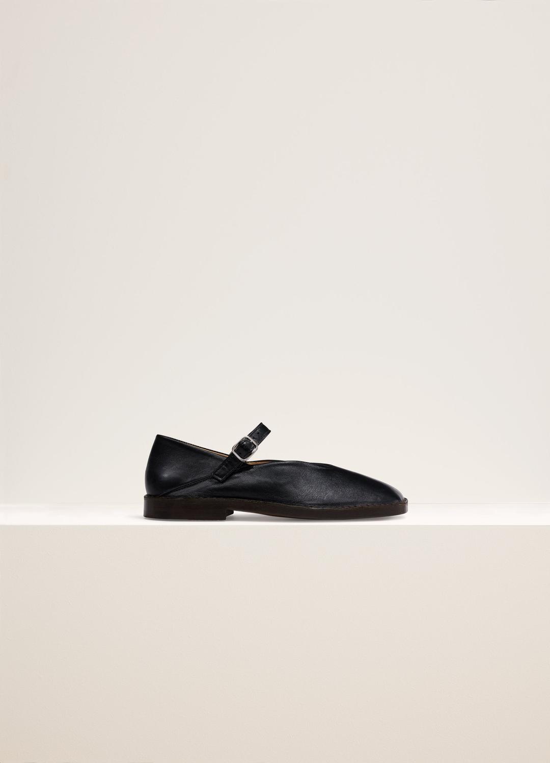 BALLERINA SHOES - 35