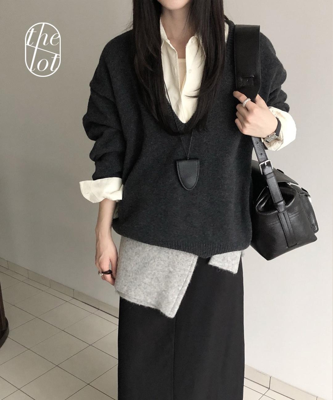 더롯 [Le Butter] 르버터 딥 브이넥 긴팔 울 니트 (3color) 램스울/레이어드/V넥/출근룩/모임룩/하객룩/겨울신상