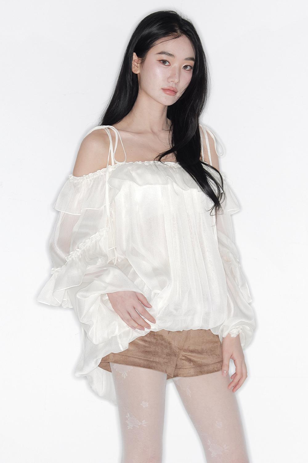 BLOOMING CHIFFON FRILL OFF SHOULDER BLOUSE_TT6S101CM