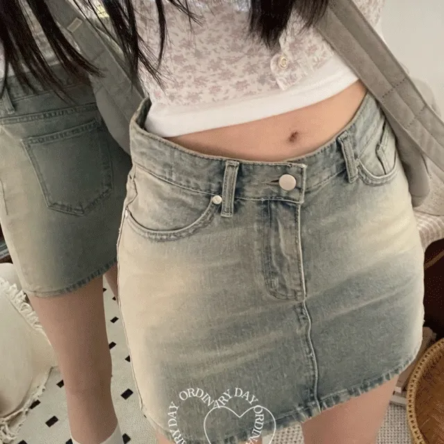 앤유 빈티지 샌드 워싱 데님 미니 스커트 2color