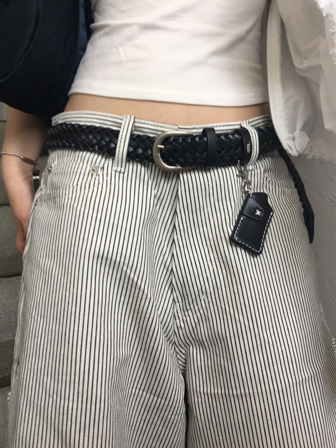 weaving twist belt