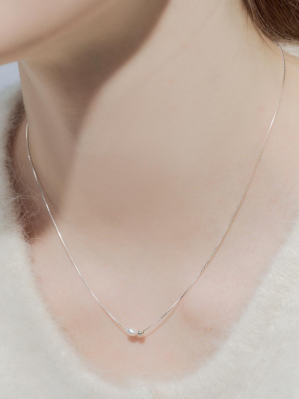 [셀럽 착용] nostalgia pearl necklace