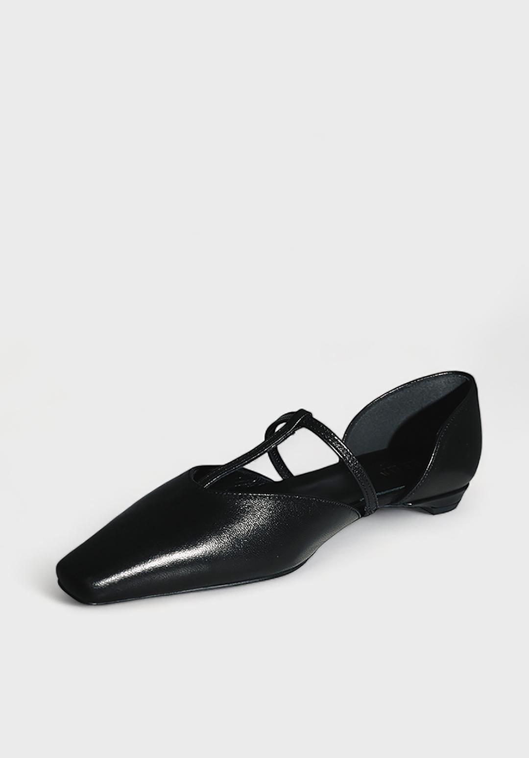T Strap Sandals - Black