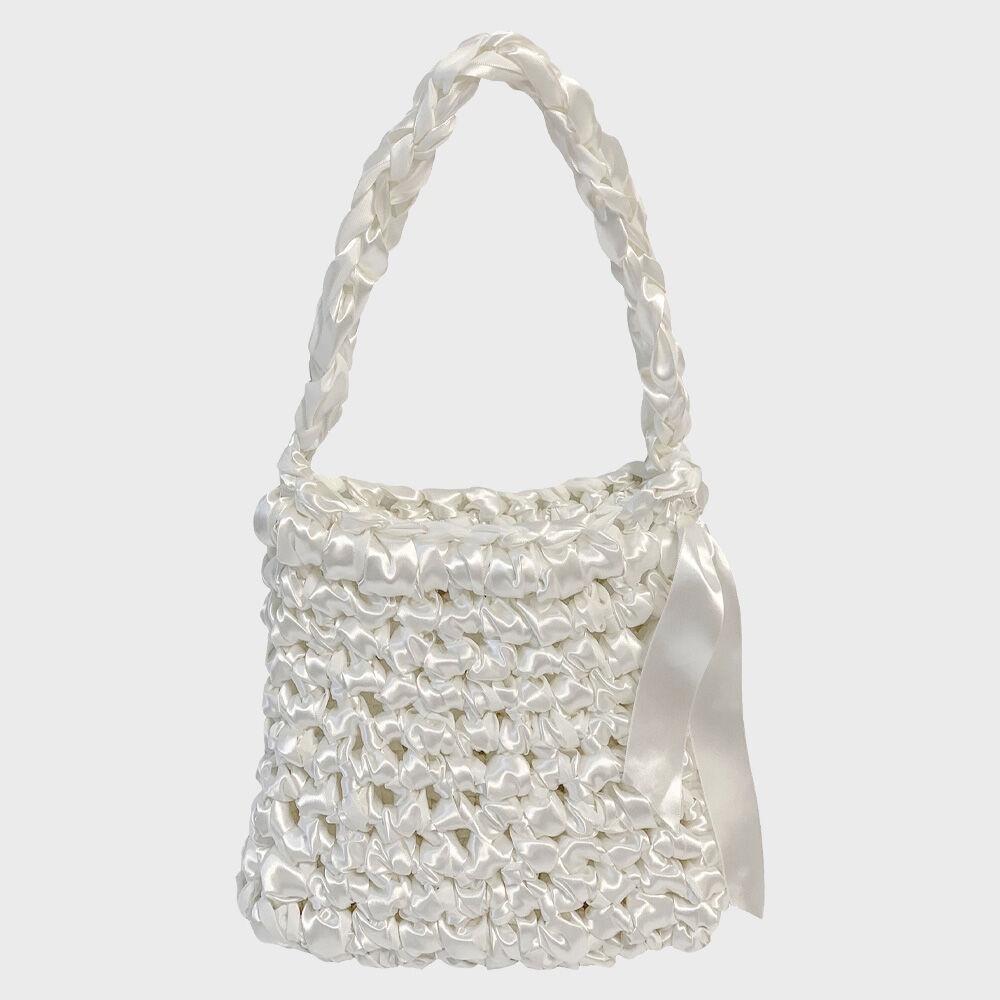 Seashells (pearl white)