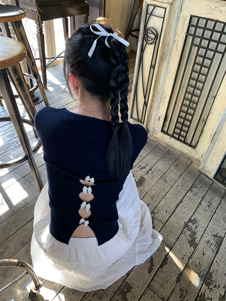 무드리본 백트임 니트