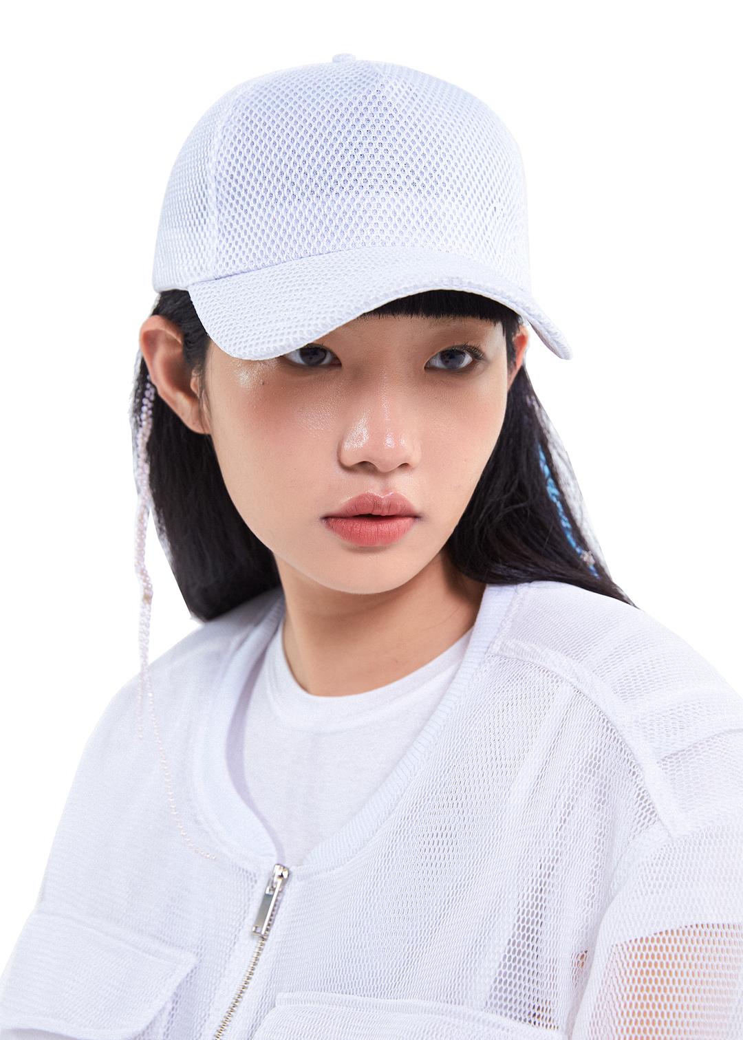 메시 볼캡 화이트