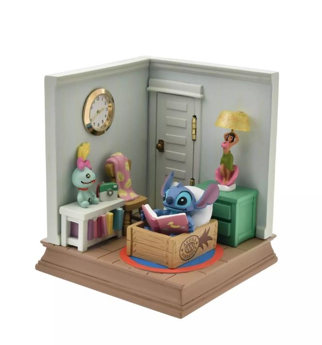 일본 디즈니 스토어 스티치 스크럼프  Stitch Day Collection 시계 LED 라이트