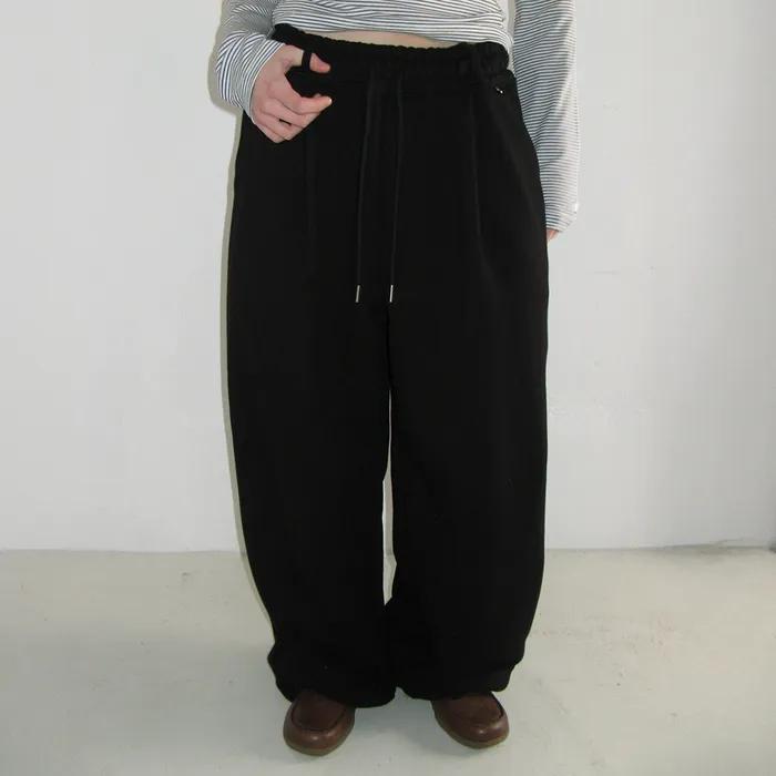 SUBTLE LOGO WIDE SWEAT PANTS BLACK