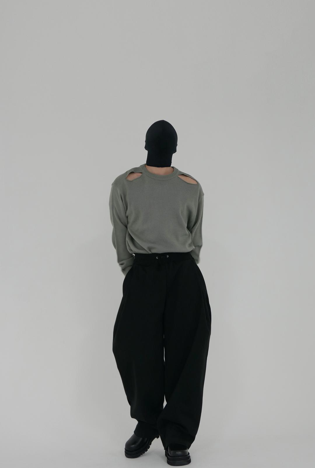 울 모직 핀턱 슬랙스 팬츠