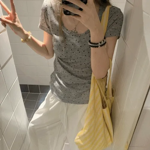 U넥 도트 슬림 반팔티