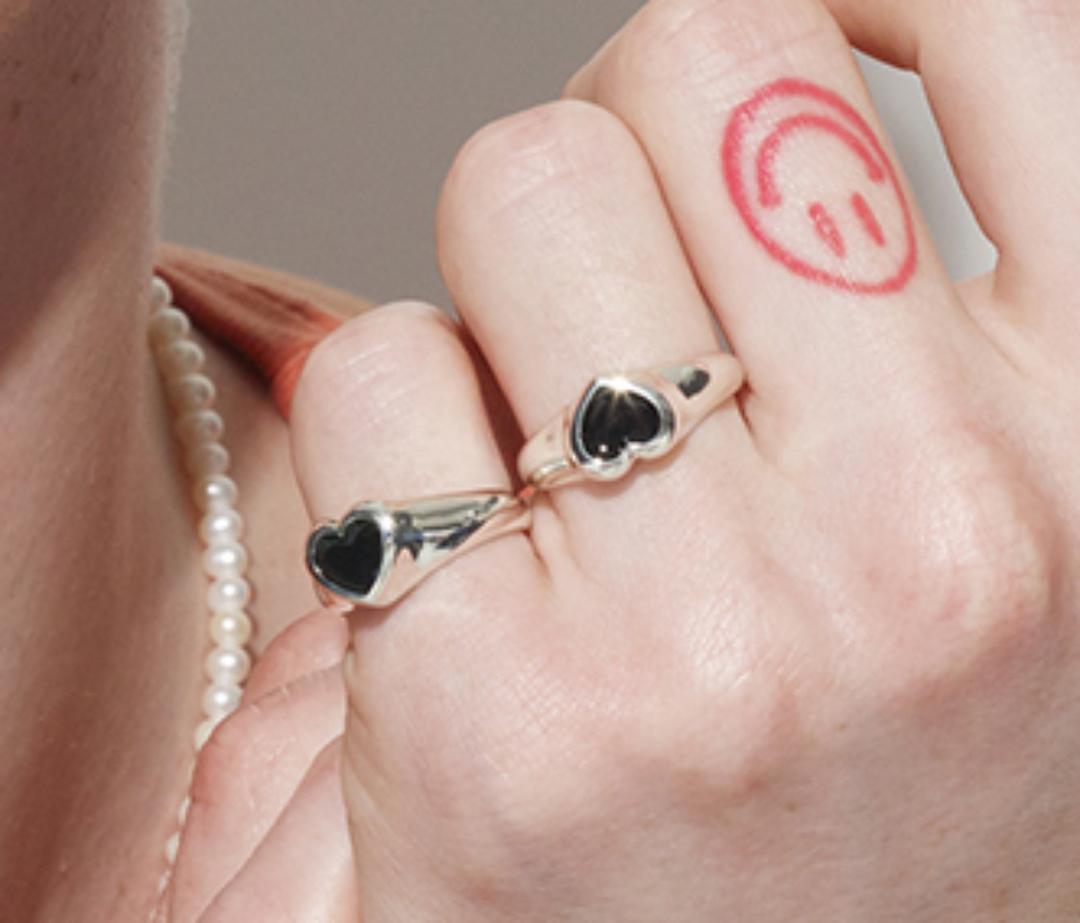 Baby Heart Black Ring (제작기간 1주일 소요) (10%off)