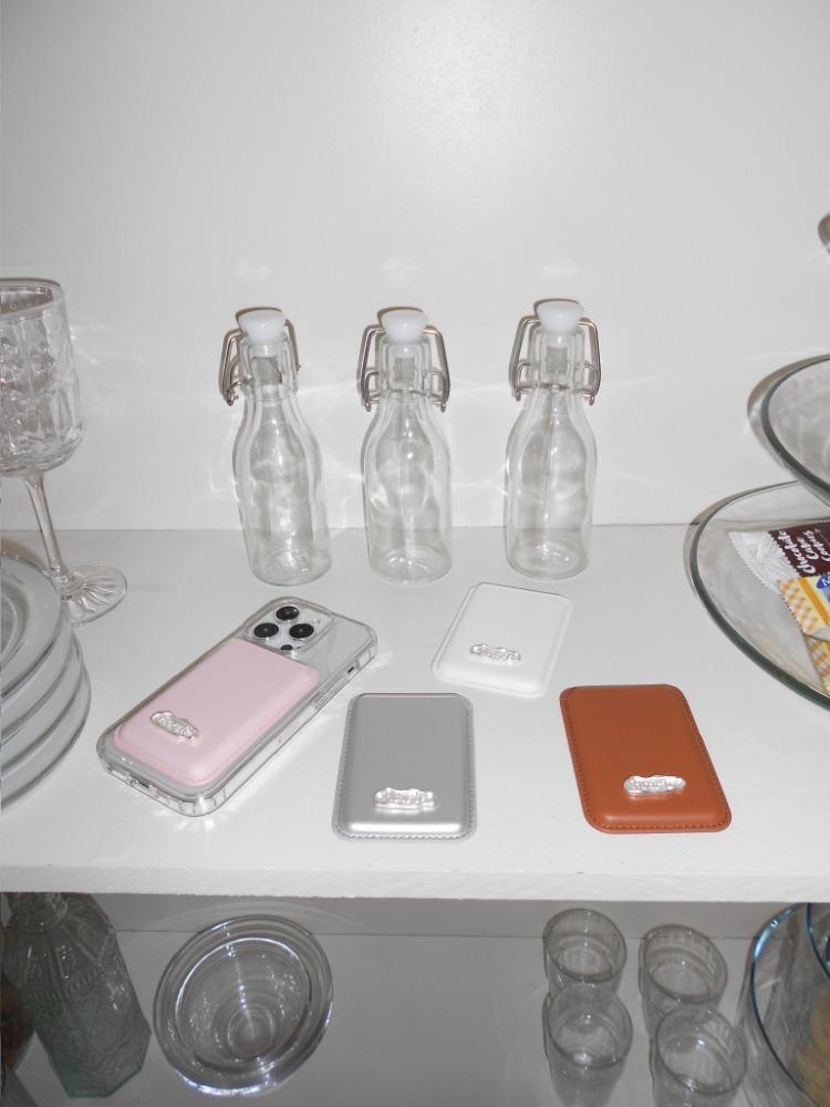 label macsafe card case