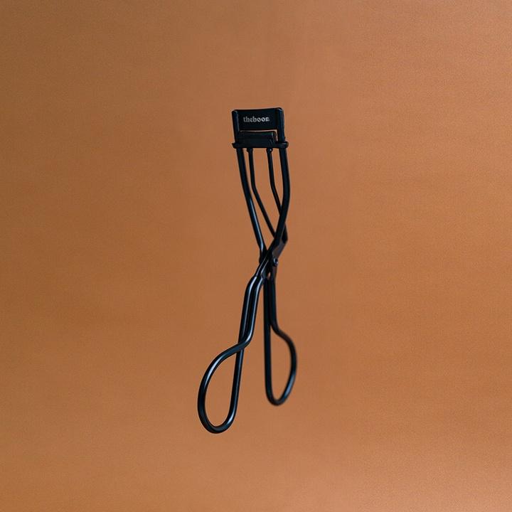 아티스트 부분 뷰러