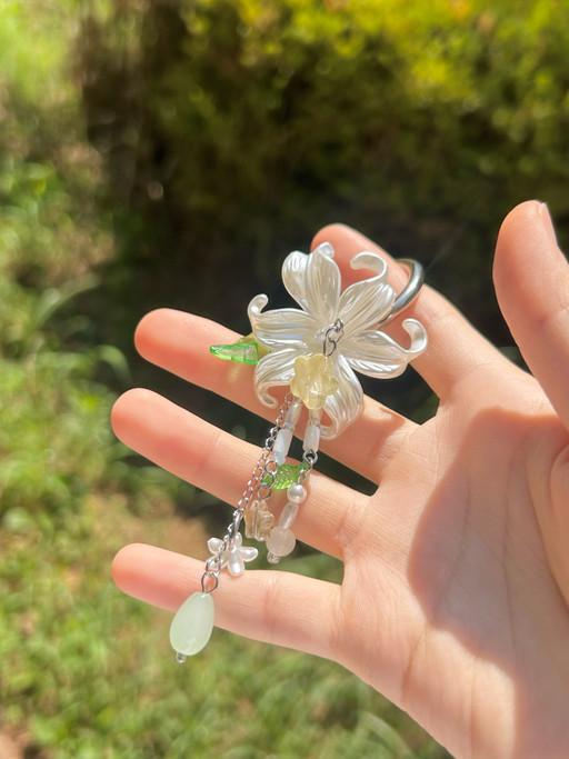 [토코토코] LILY DEW 릴리듀 키링