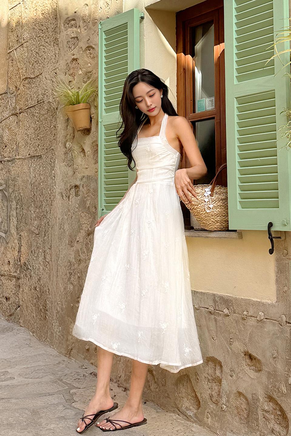 홀터넥 쉬폰 원피스