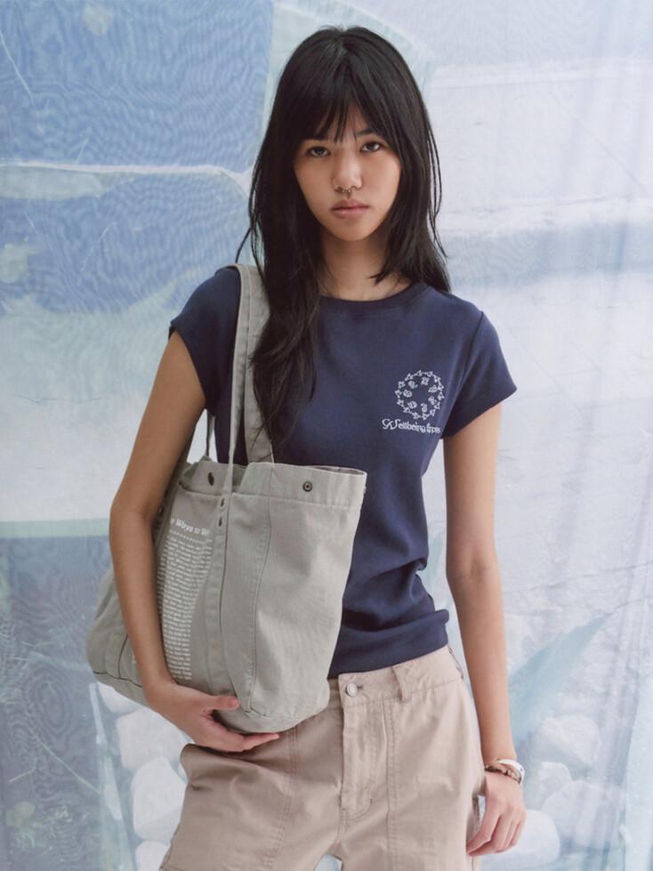 PEACE Pigeon Tee Navy