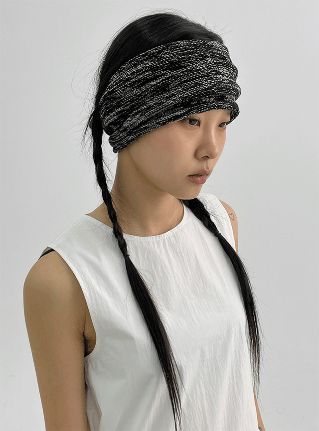 블랙업 도이넛 니트 헤어밴드