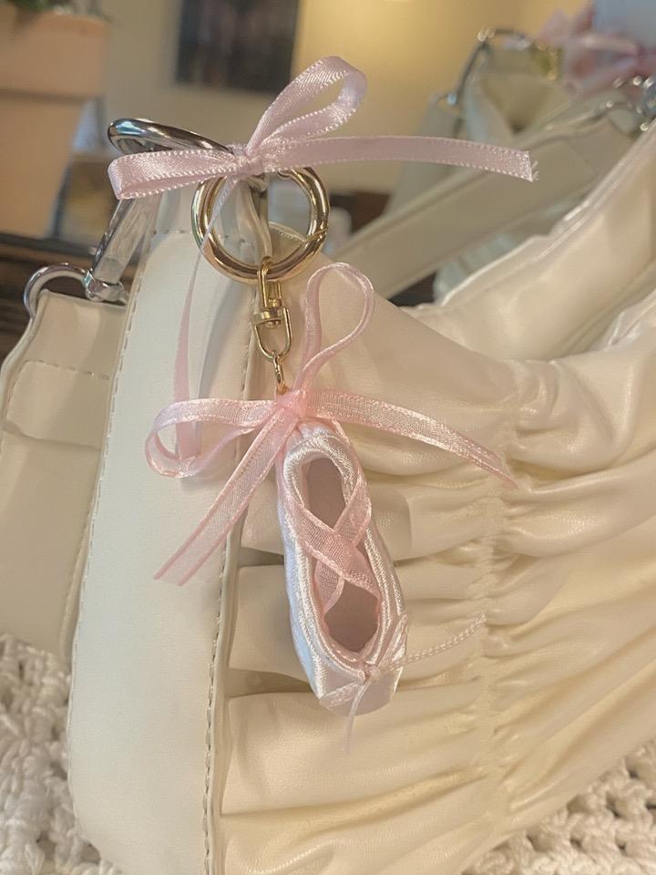 ballet shoes keyring