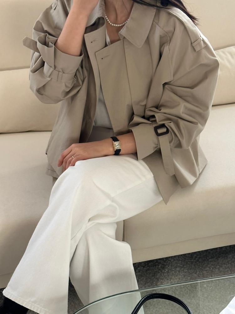 봄 여성 핀턱 라인 언발란스 기장 루즈핏 숏 트렌치 자켓