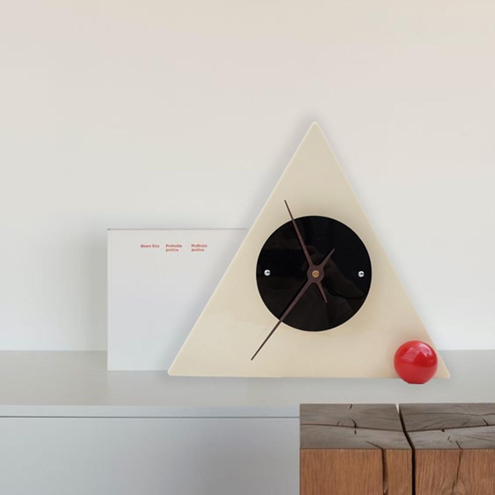 아크릴 트라이앵글 시계 탁상 데스크 삼각형 모던하우스 인테리어 빈티지 디자인