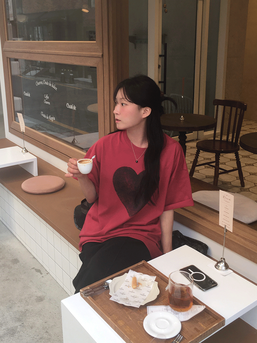 러브올 반팔티
