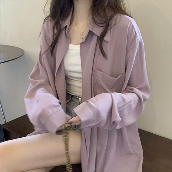 루즈 언발 투버튼 셔츠 - S23SH519