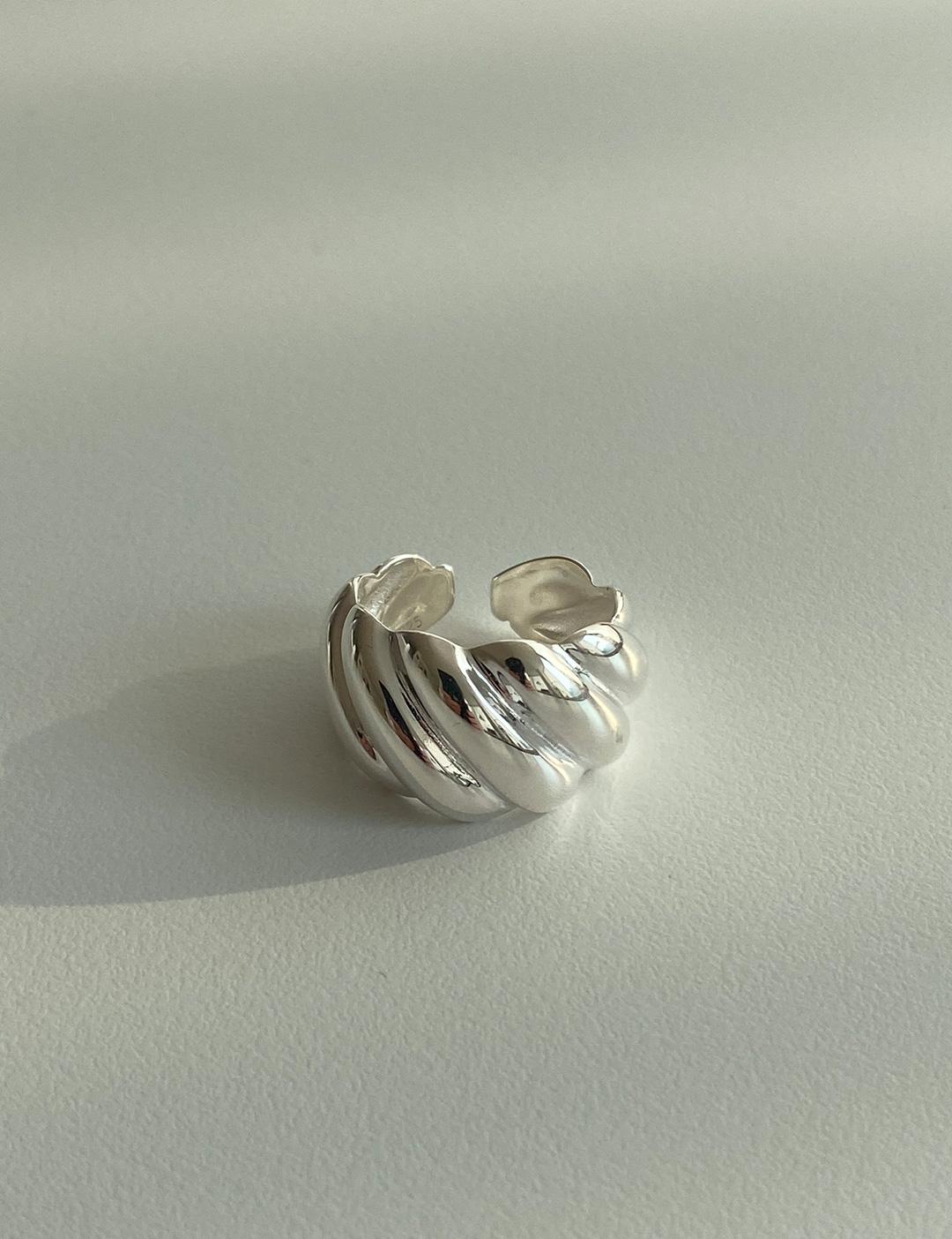 Bold Croissant Open Ring