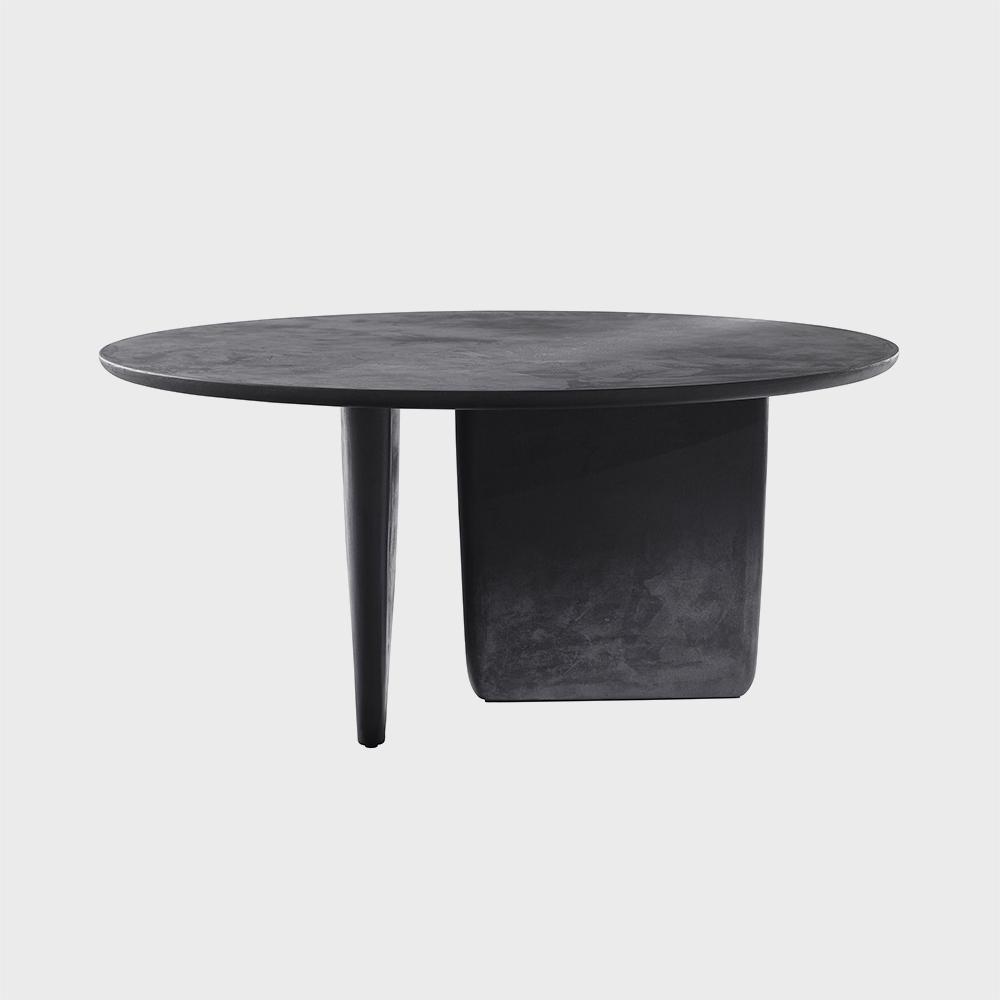Tobi-Ishi round dining table 162 - Black cement grout
