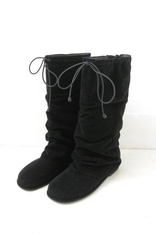 ribbon flat suede boots