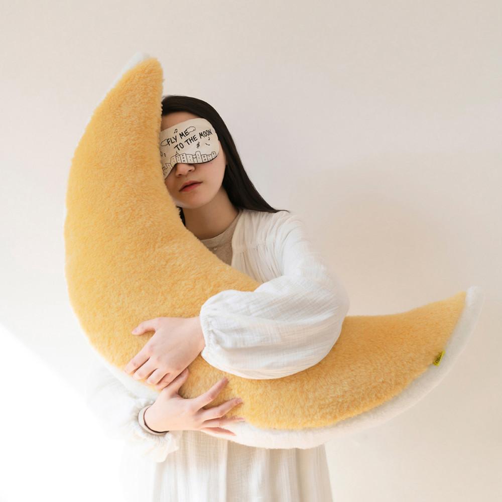 북유럽 반달쿠션 독서 낮잠 바나나 쿠션