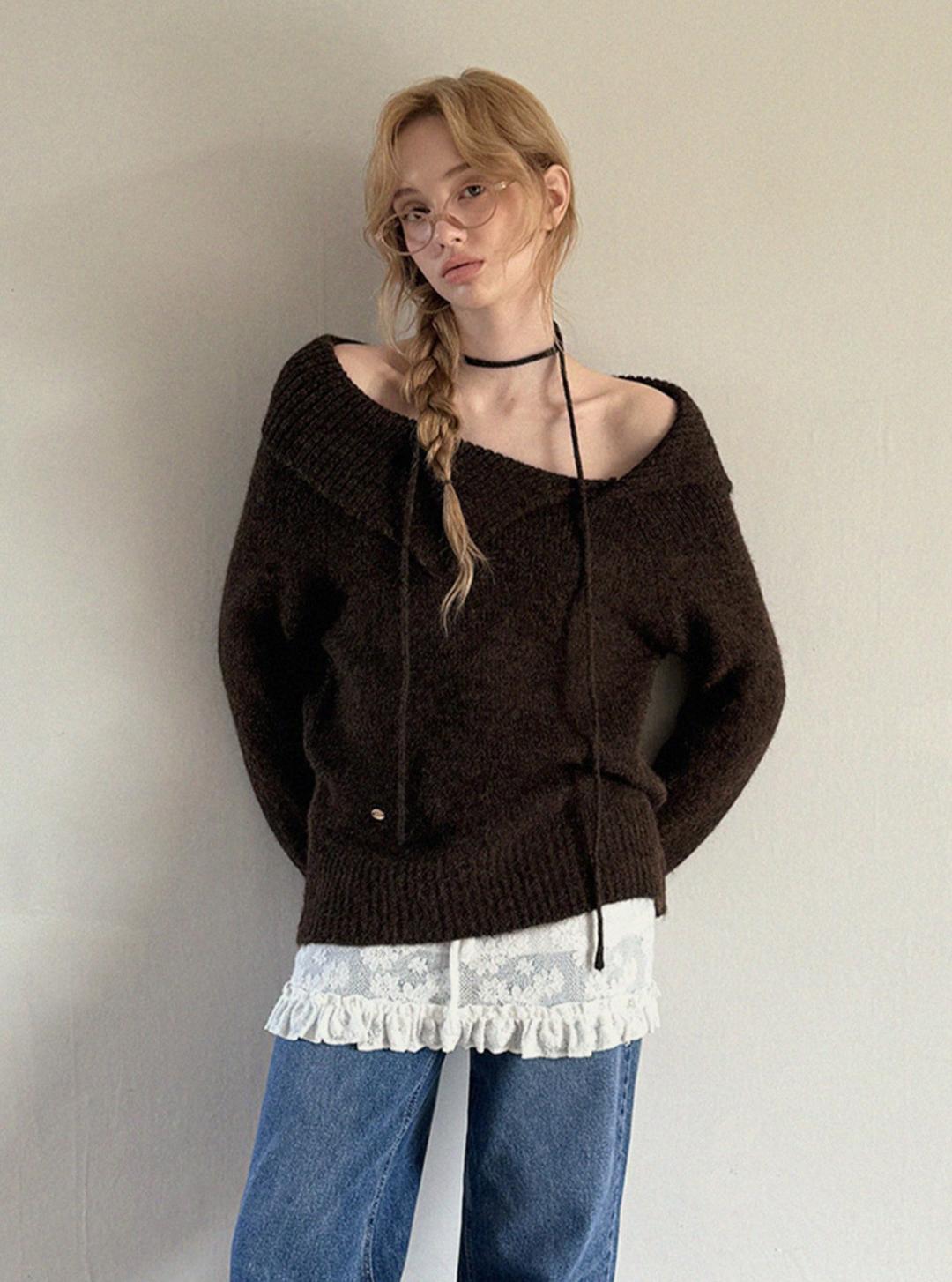 트위 [온라인단독] 에끌 언발넥 루즈핏 긴팔 니트(스트랩set)