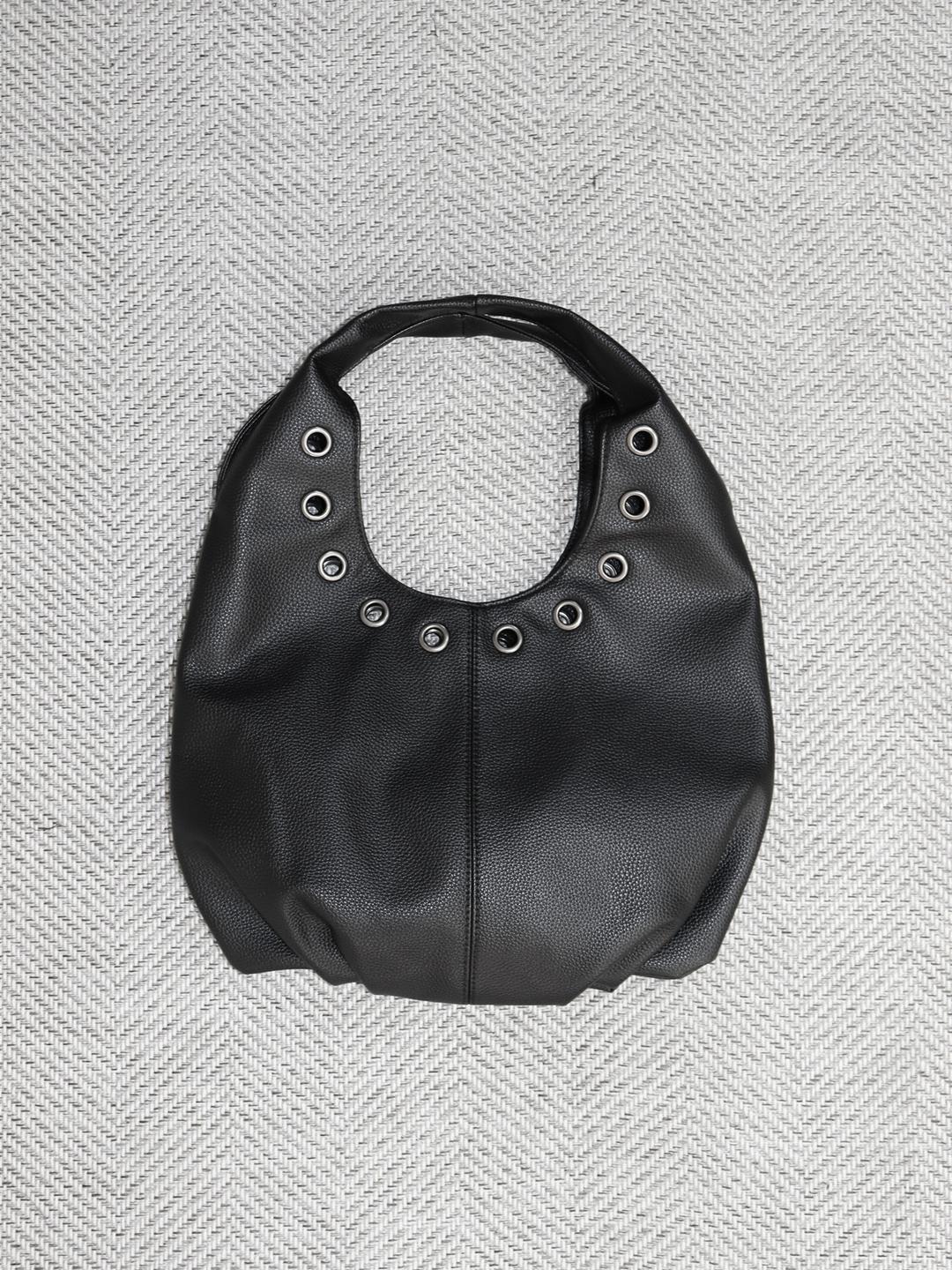 RAMA EYELET BAG (BLACK)