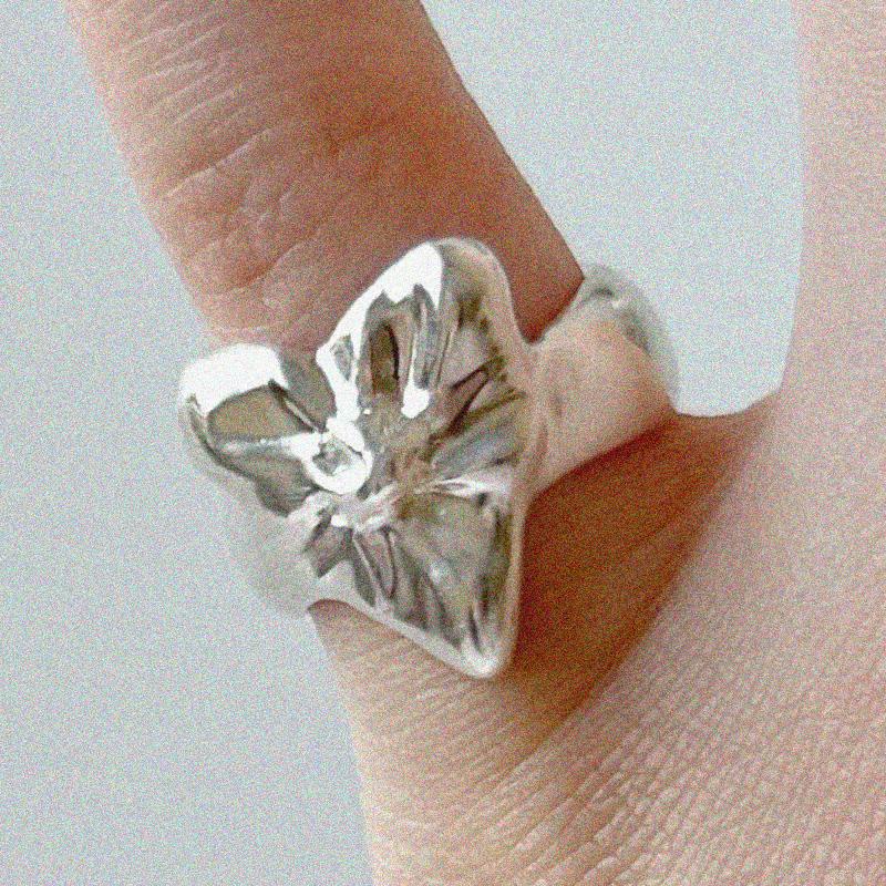Shirring Antique Heart Ring (Glossy)