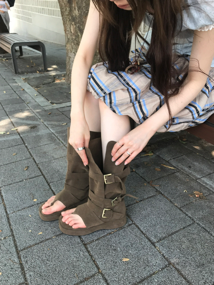 suede buckle filp middle boots