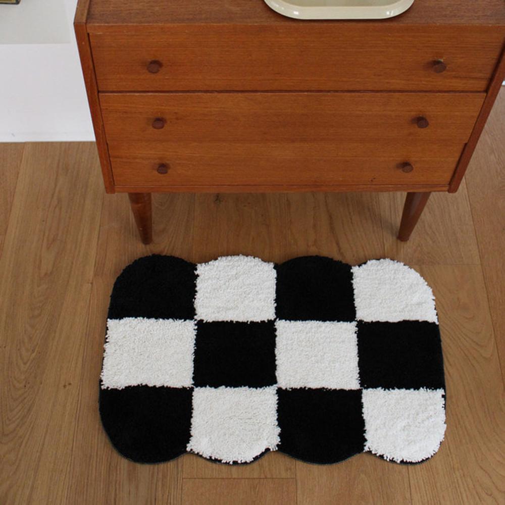 체커보드 발매트 블랙 인테리어 미드센츄리 모던 감성 러그