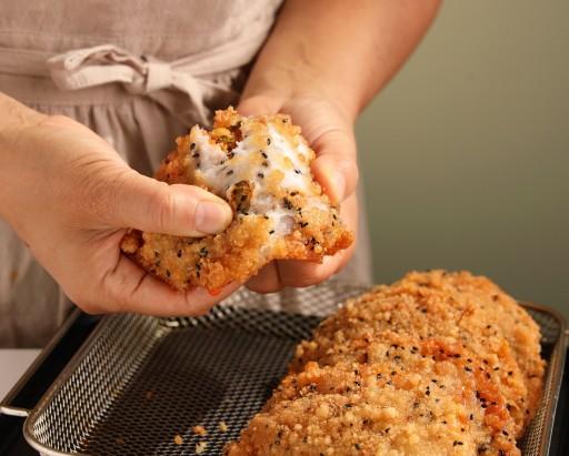 다우랑 깨찰불만두 🔥쫀득한데 바삭함이 가득~