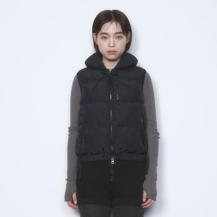 STRAP PUFFER VEST [BLACK]