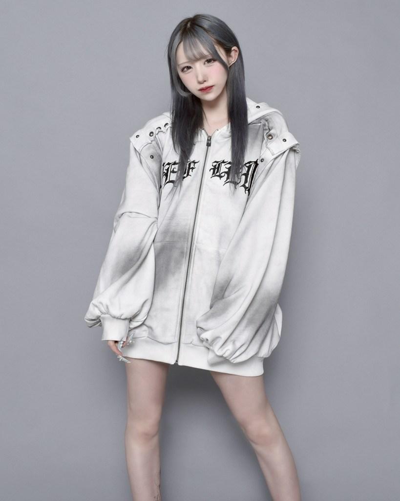 [REFLEM] Pigmented Convertible Sleeve Hoodie