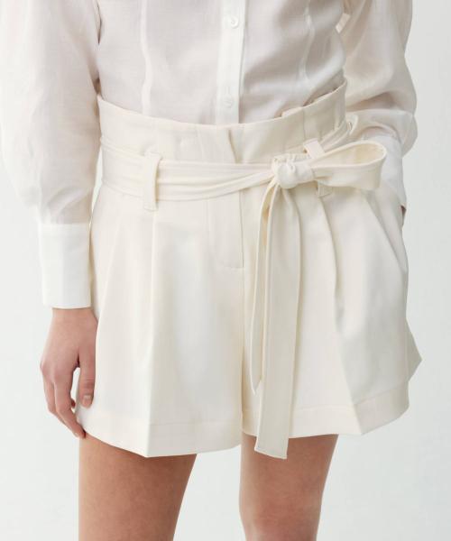 HIGHWAIST BELT SHORTS_TT4S401IV