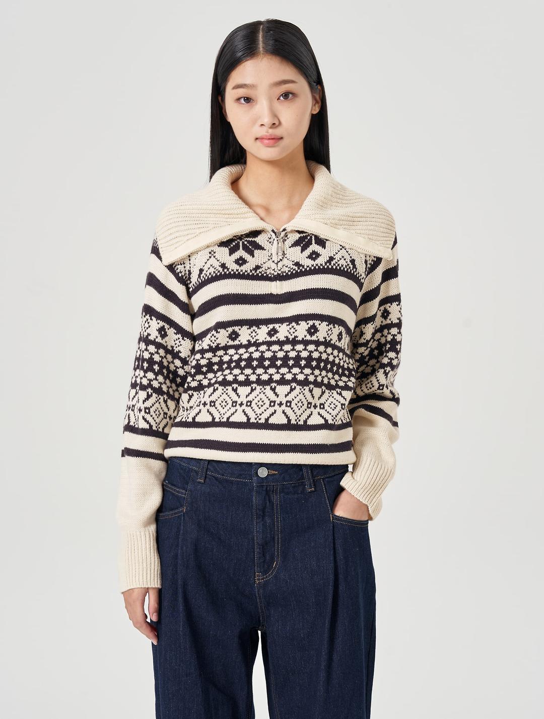 기하학 패턴 자카드 반집업 니트 - 아이보리