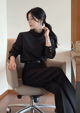 [출근룩] 롤업 하프넥 블라우스+핀턱 와이드 슬랙스 투피스 세트(S~L)