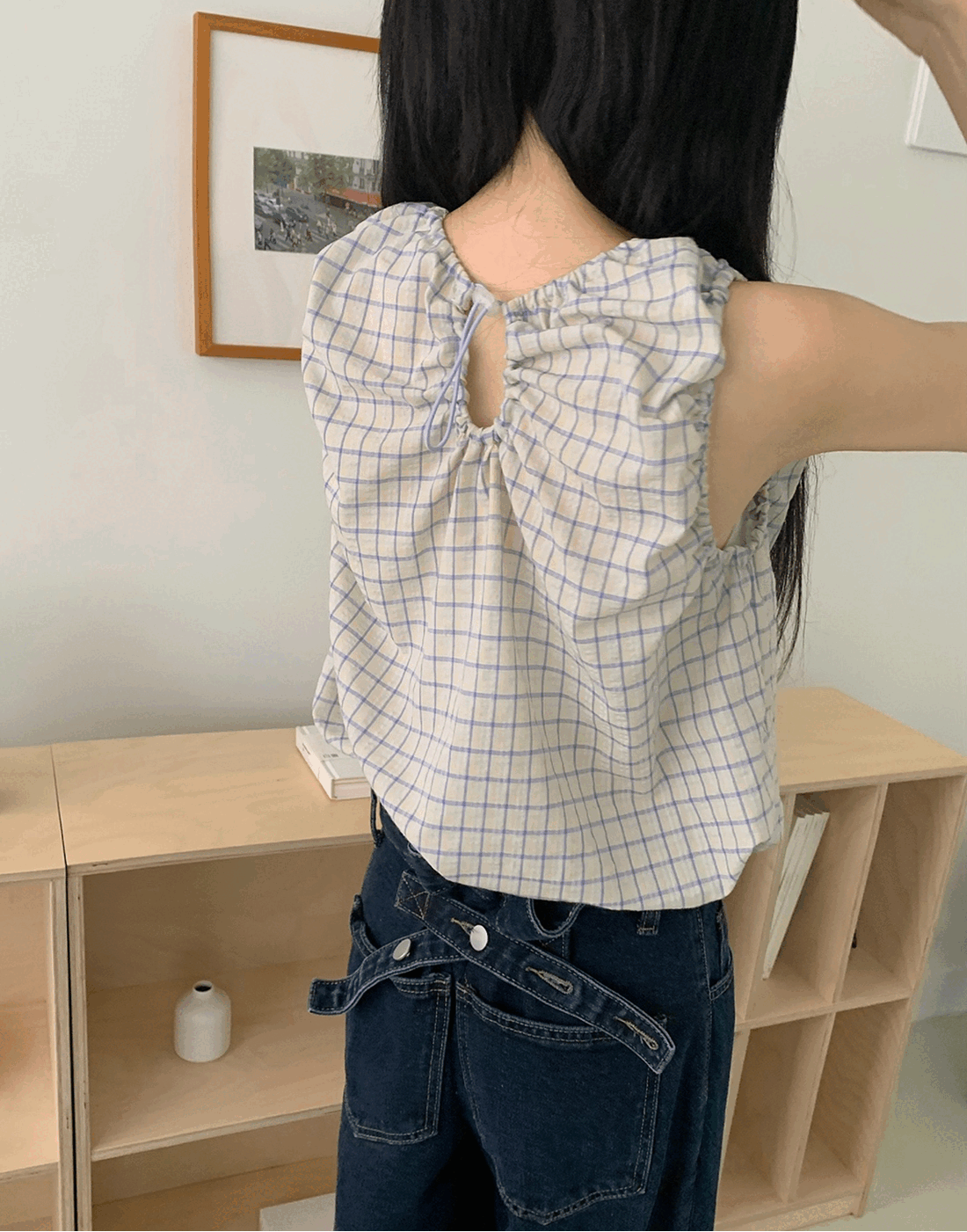 [주문폭주!] 체크 스트링 슬리브리스 블라우스 - 2 color