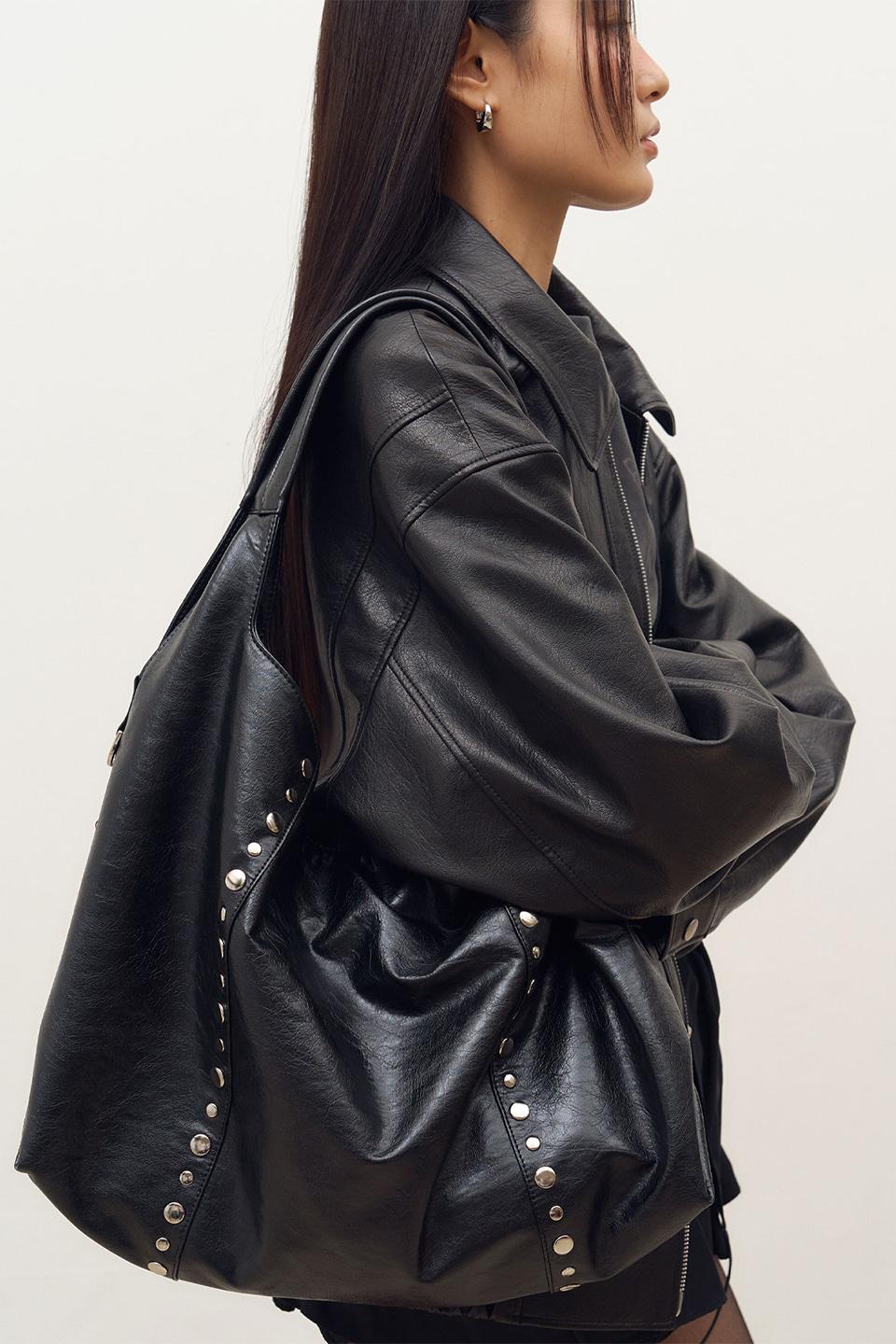[4월 15일 예약배송] Marron Bag in Black