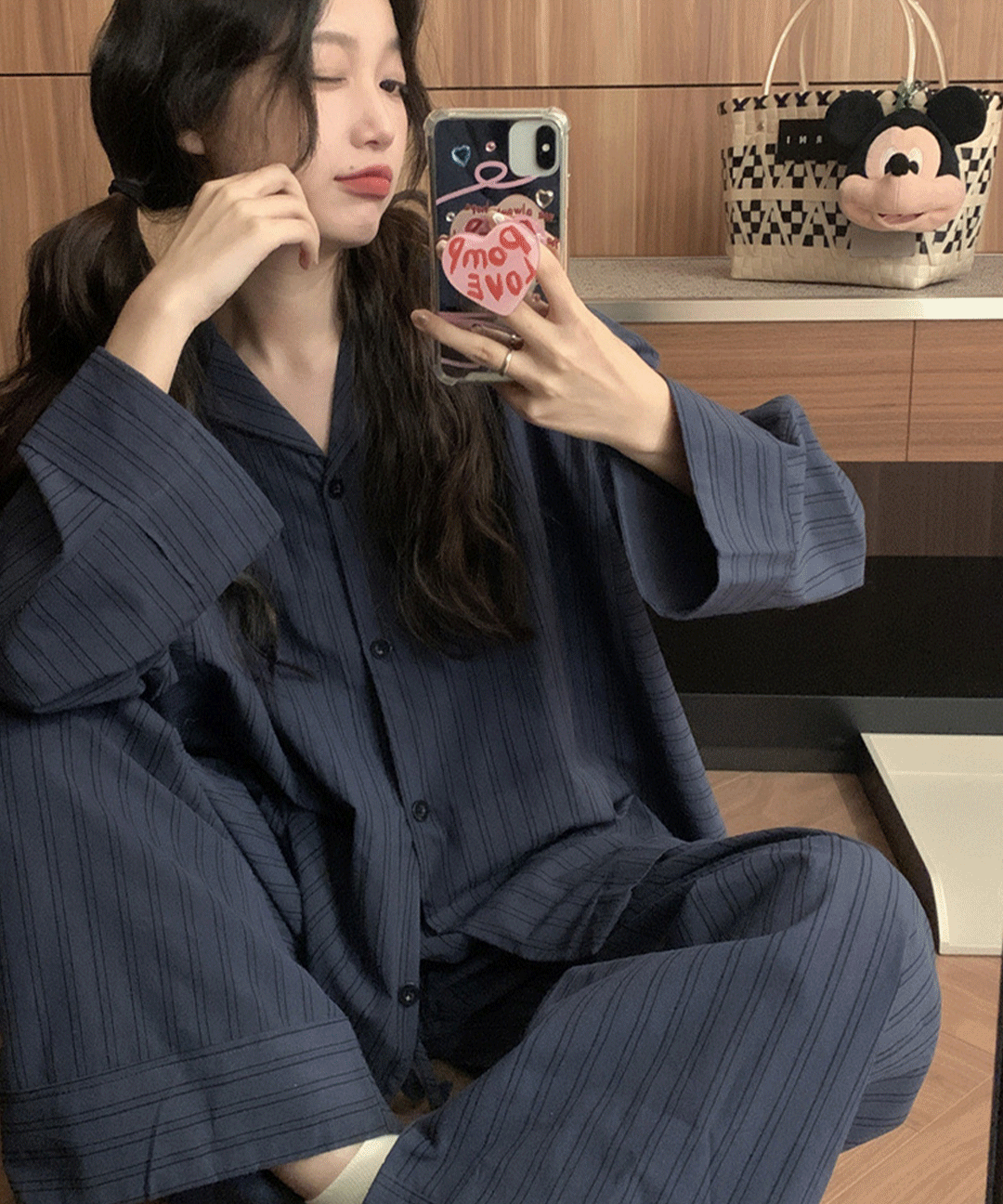 더달콤 세비오 긴팔 투피스 파자마 - 잠옷 홈웨어 스트라이프 네이비 파자마 상하세트 고급스러운 친구선물 무난한파자마 긴팔긴바지 봄가을 간절기 환절기 넉넉한사이즈