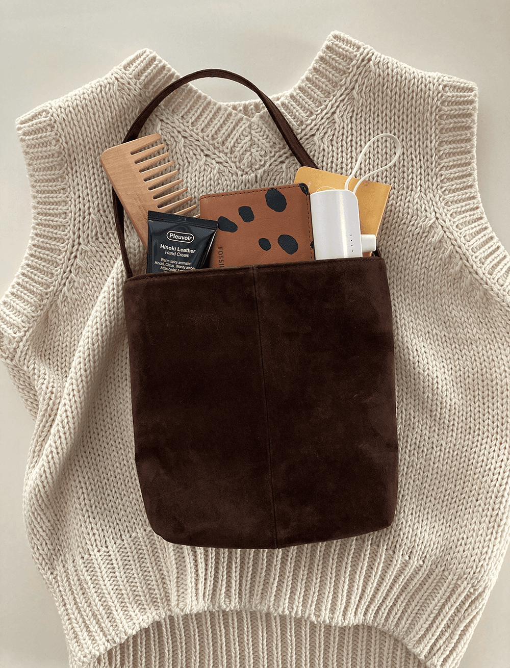 비티 스웨이드 레더 토드 백 (4c)