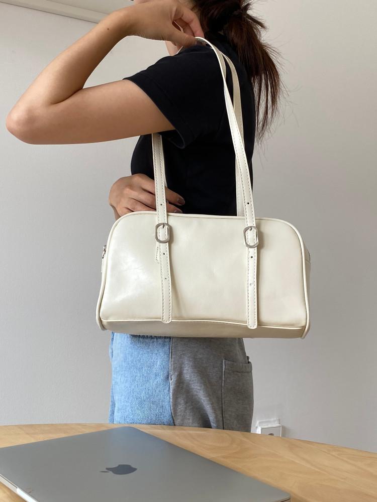 레니비 멜리사백 에코레더 숄더백 데일리백 초경량