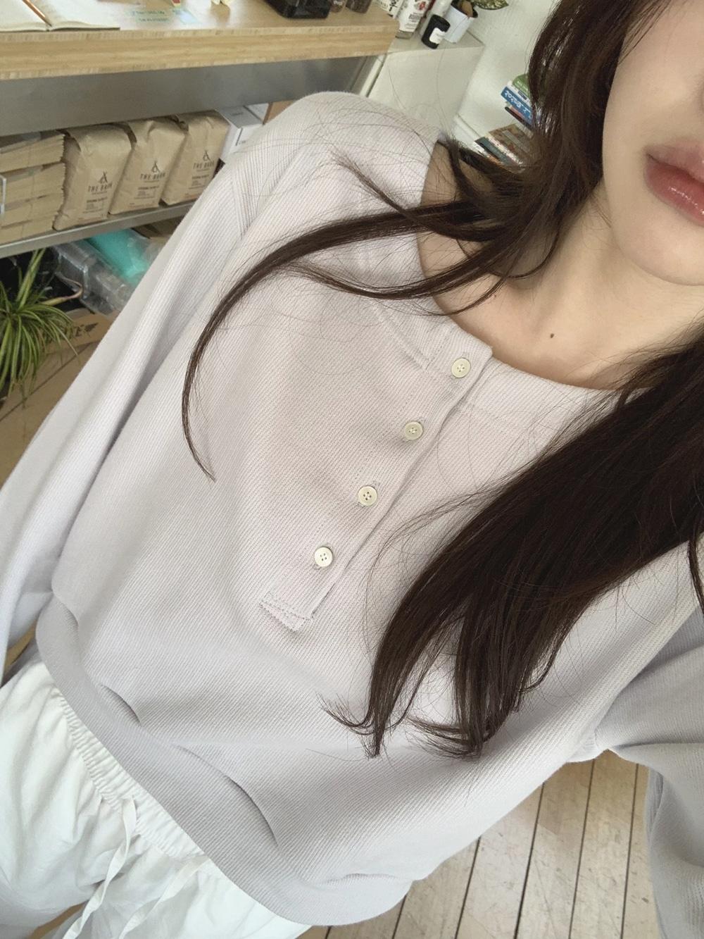 [✷MADE] 요거트 button mtm tee