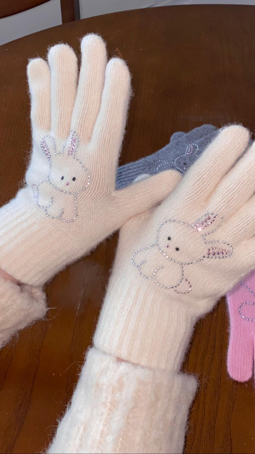 7차) bunny gloves (ivory)