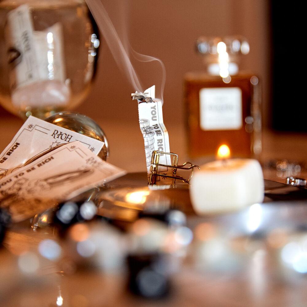 [사전예약 9/20 순차배송] RICH PAPER INCENSE