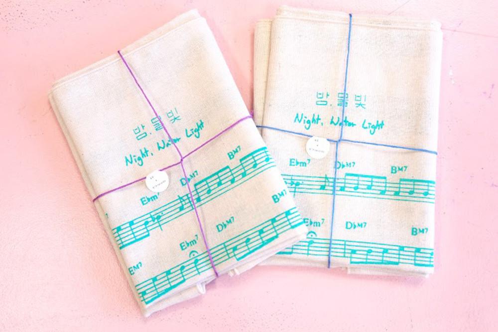 진수영 [밤, 물 빛] 페브릭 악보 포스터